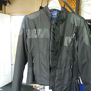 Motorcycle jacket